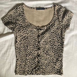 (RARE) Brandy Melville Cheetah Print Zelly Top